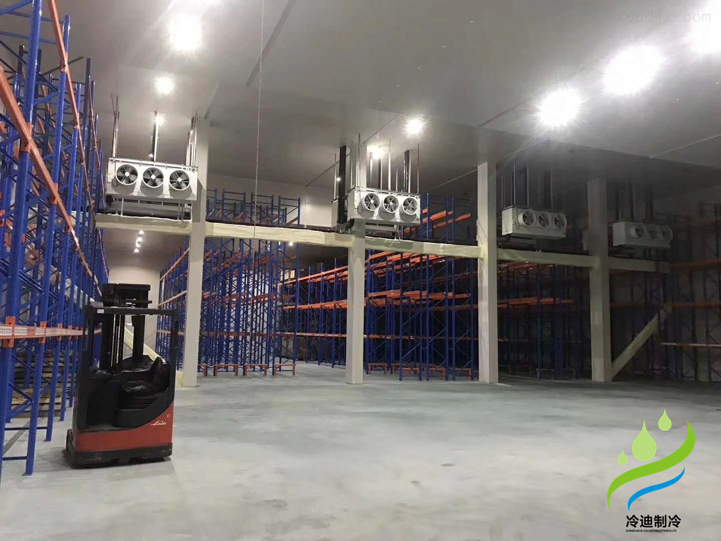 安裝一個100平米商品恒溫庫造價多少錢？